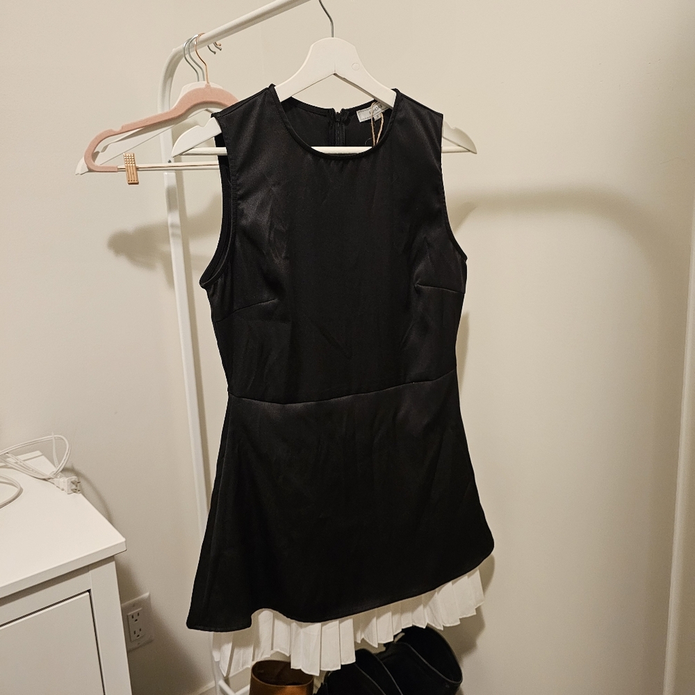RIHOAS Black Sleeveless Dress